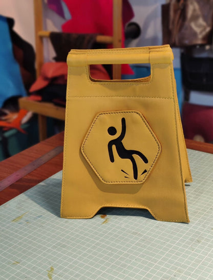 Slip-proof logo tote bag
