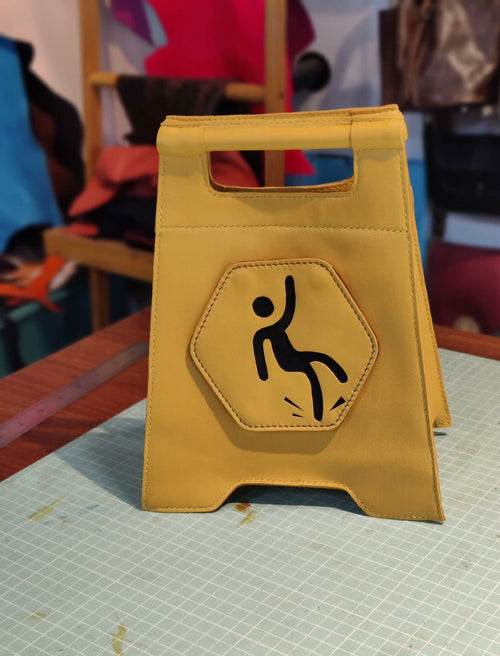 Slip-proof logo tote bag