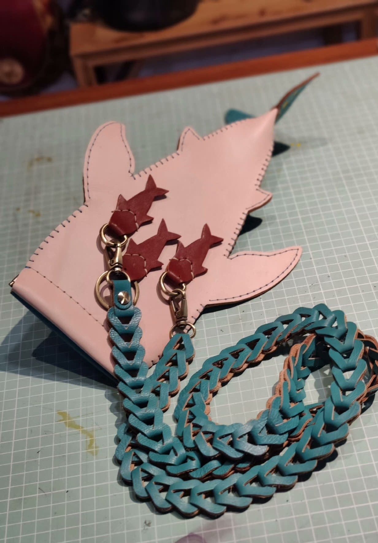 Handmade genuine leather whale shape mobile phone bag