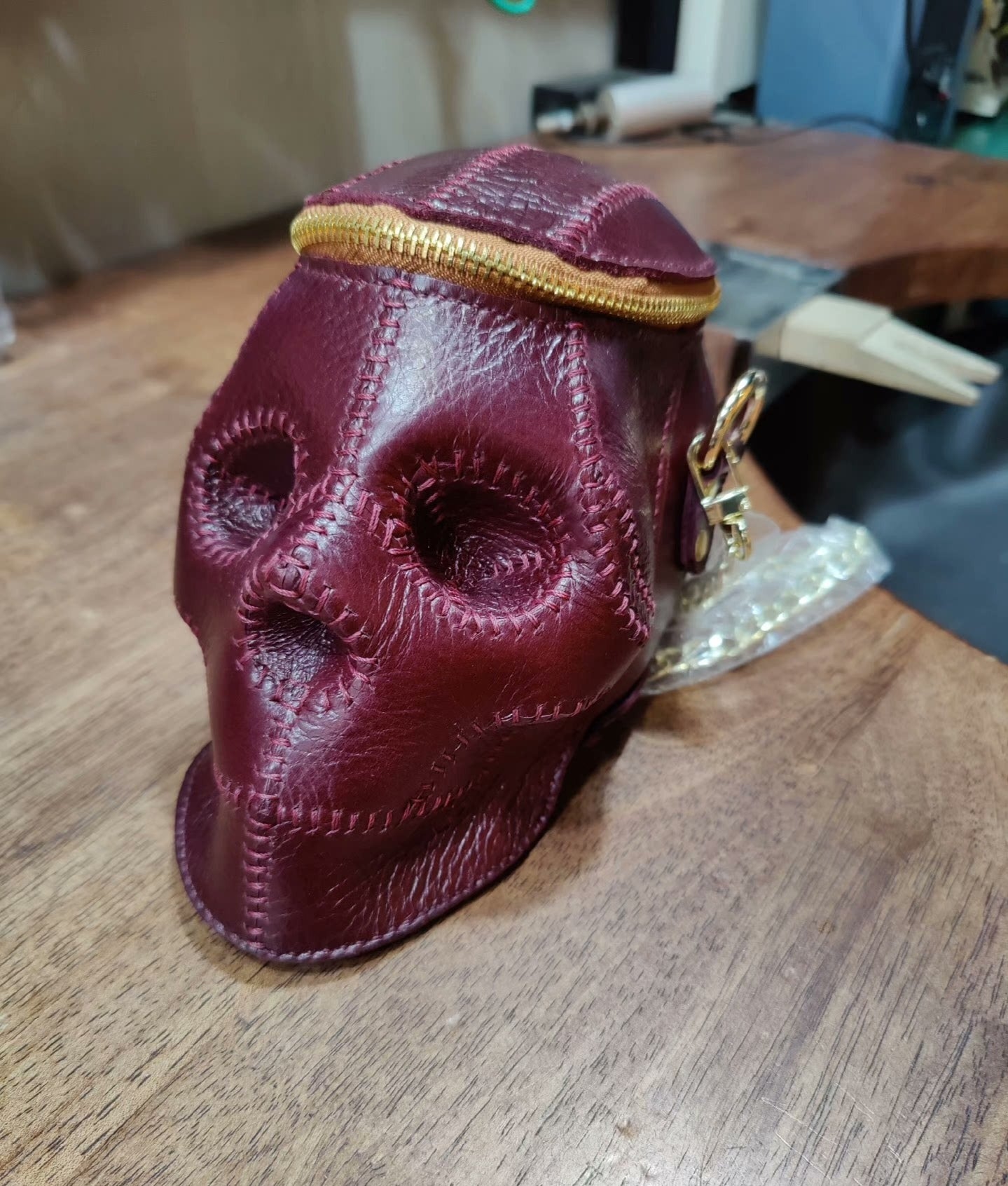 Skull Shoulder Bag