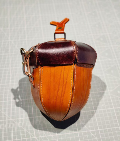 Hazelnut shoulder bag