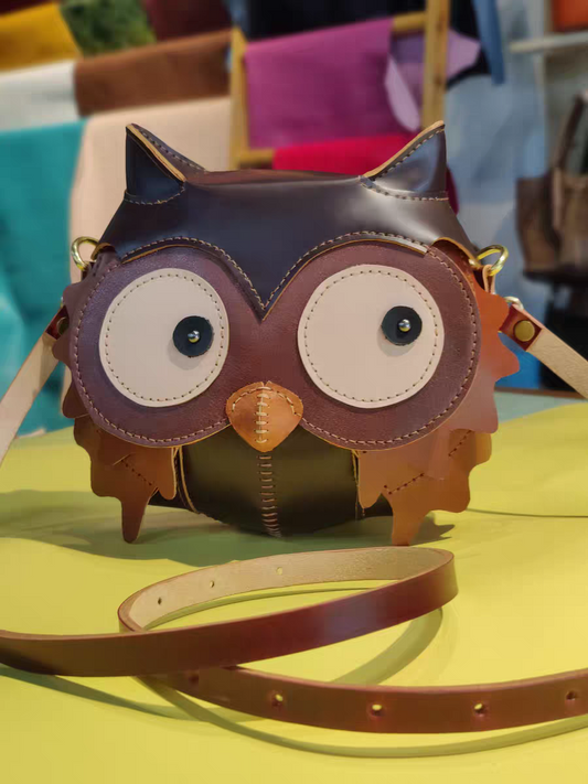 Handmade leather owl shoulder bag