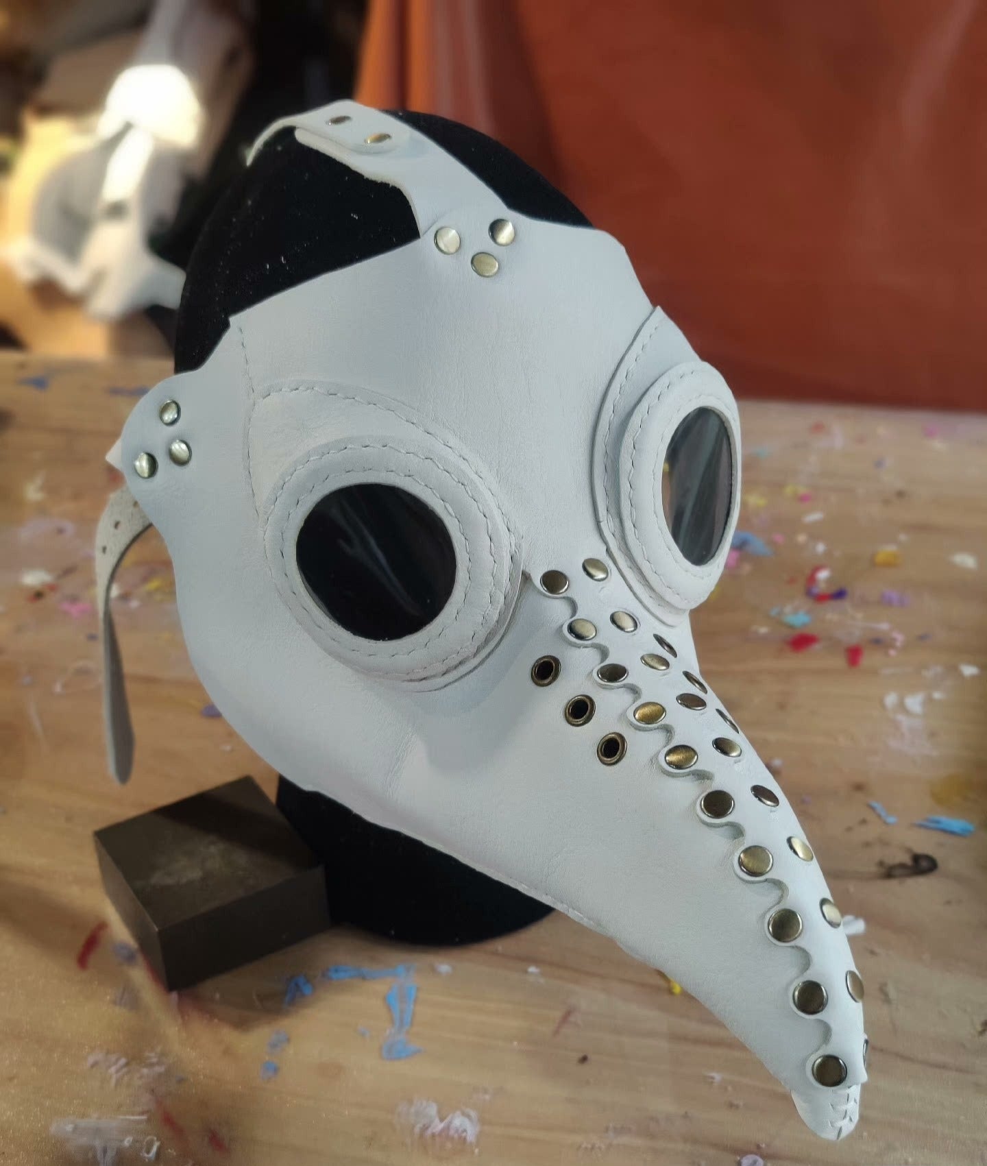 Bird's beak doctor mask