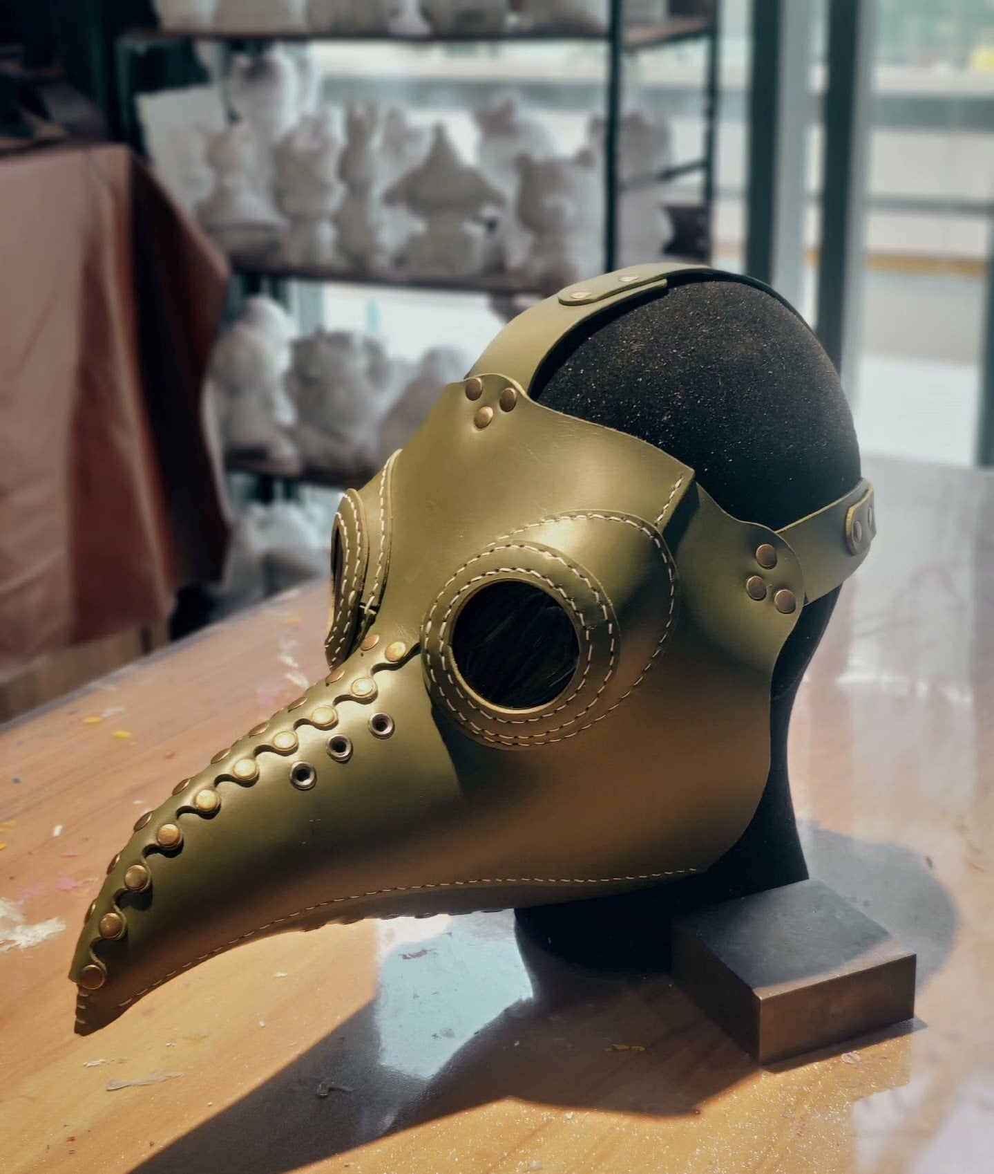 Bird's beak doctor mask