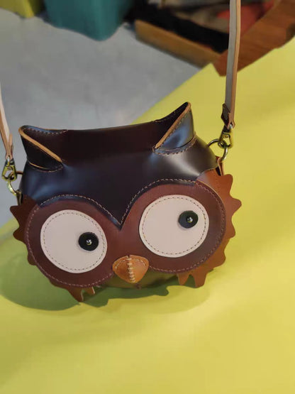Handmade leather owl shoulder bag