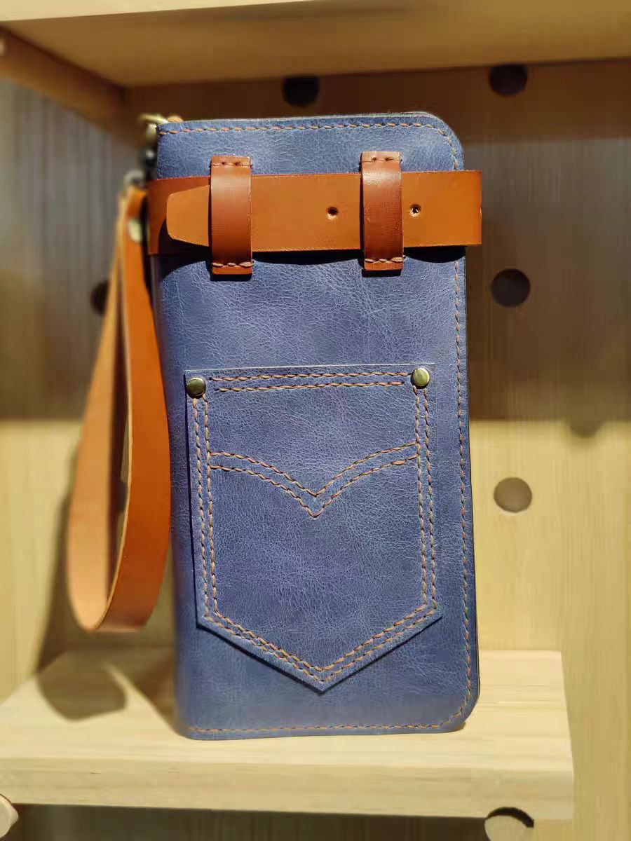 Handmade cowhide wallet