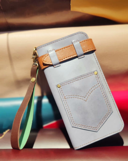 Handmade cowhide wallet