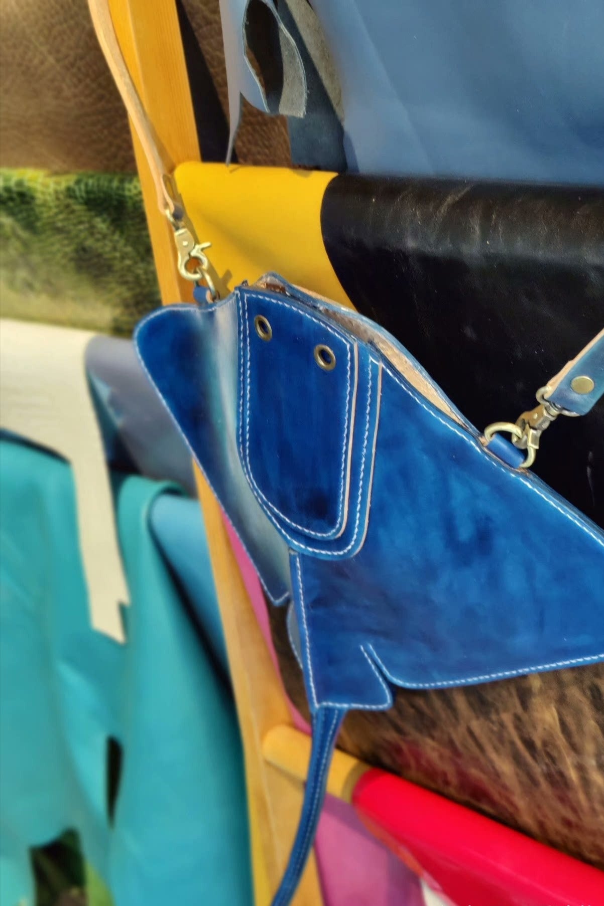 Handmade genuine leather stingray bag