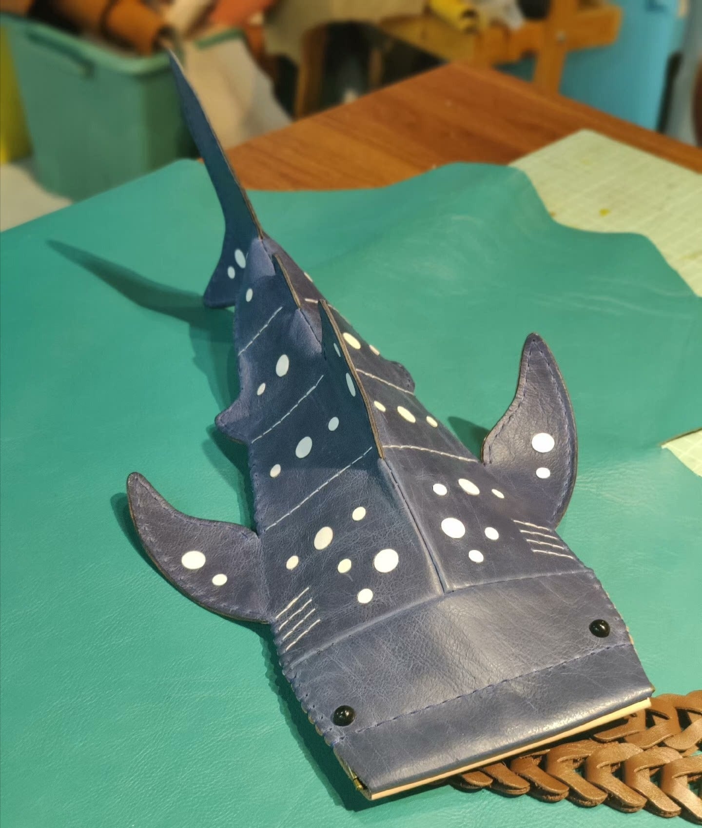 Handmade genuine leather whale shape mobile phone bag